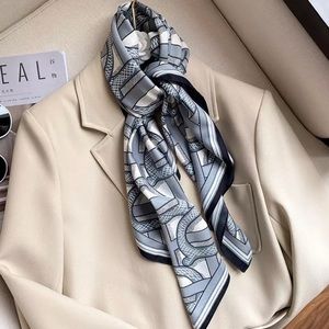 🆕 Luxury Silk Scarf